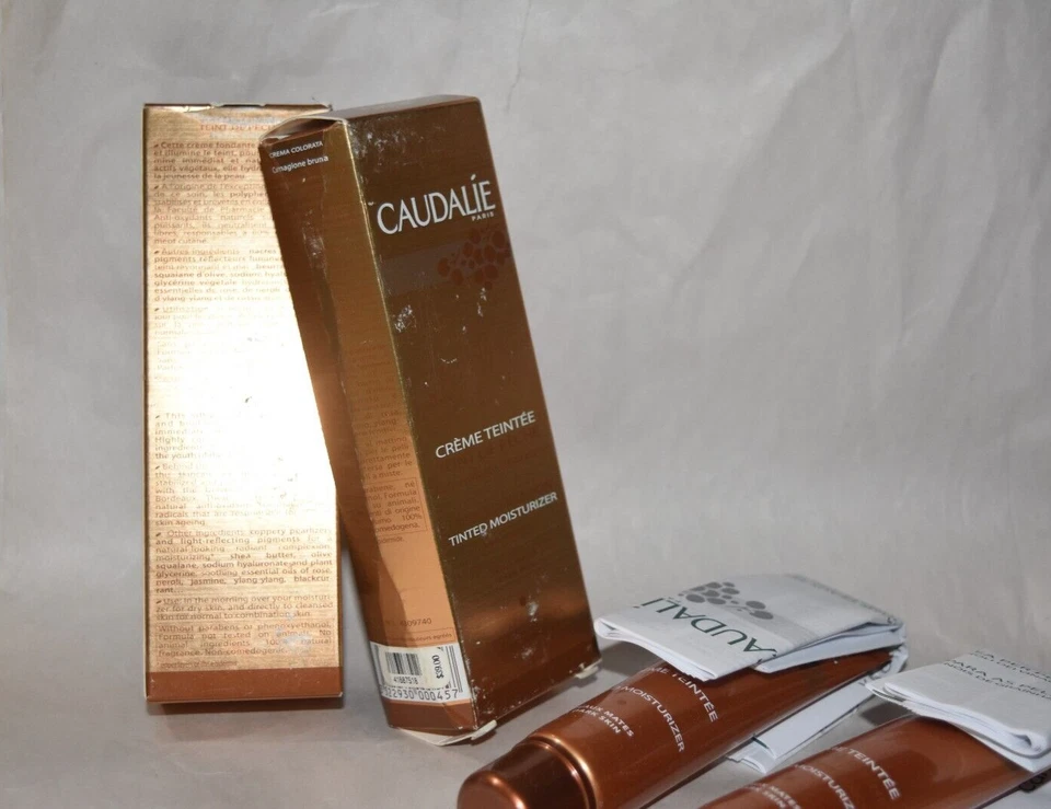 2X Hidratante Tingido Caudalie Novo Na Caixa - Pele Escura - Imperfeito - Imagem 4 de 4