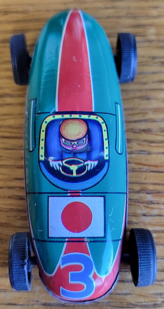 Vintage LUCKY TOY Tin Race Car Made in Japan Good Condition #3 Green and Red