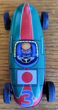 Vintage LUCKY TOY Tin Race Car Made in Japan Good Condition 3 Green and Red