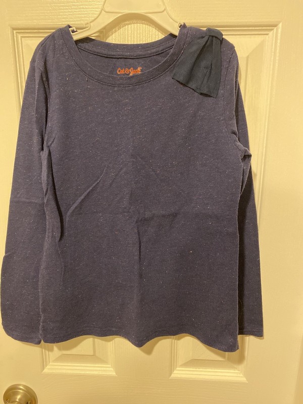 girls cat and jack 7/8 Shirt