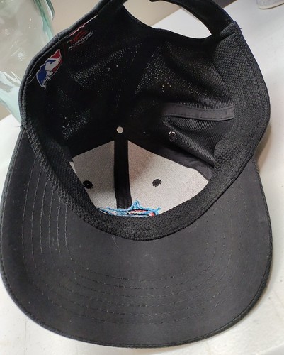 Miami Marlins Baseball Cap Hat (Youth) - Picture 5 of 6