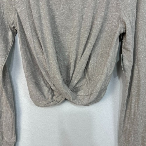 Free People Movement Undertow Long Sleeve Cropped Top Heather Grey Size M - Picture 3 of 14
