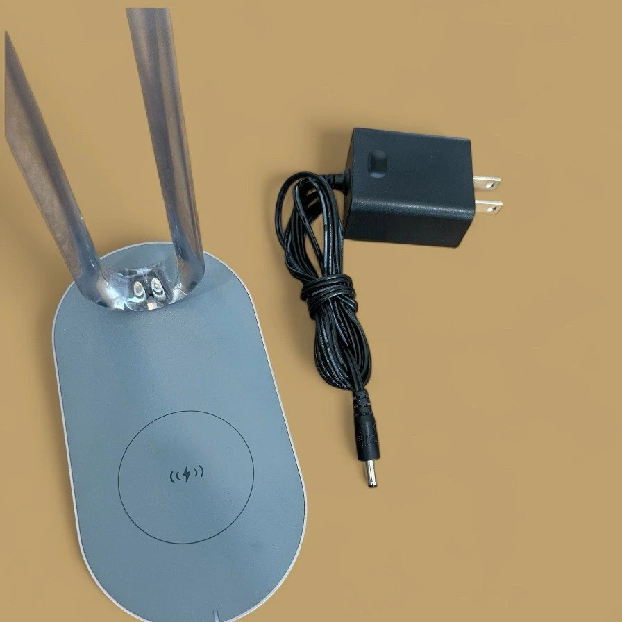 Yealink BHC76 Multifunctional Wireless Gray Charging Stand w/ Power Adapter - Image 3 of 4