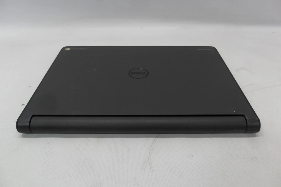 Dell Chromebook 11 P22T 2.16GHz N2830 4GB RAM 32GB SSD Chrome OS (Grade B No AC) - Image 4 of 4
