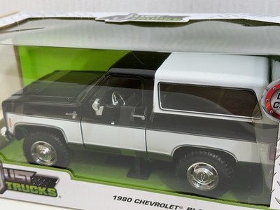 JADA JUST TRUCKS 1980 CHEVY BLAZER BLACK / WHITE 1:24 DIECAST