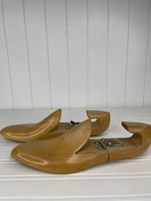 Vintage D. MACKAY Wooden Adjustable Shoe Trees Pair - Size 7C
