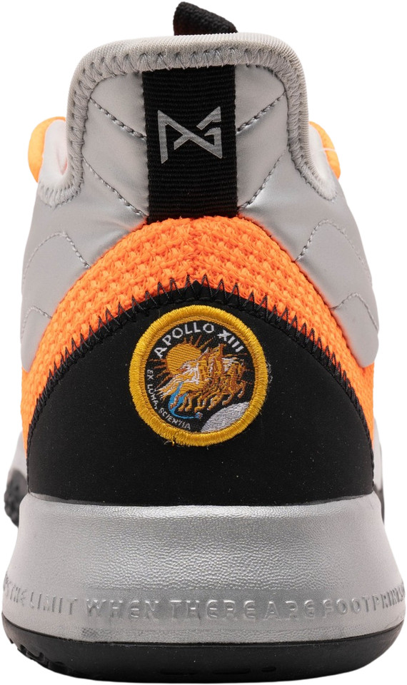 Nike NASA x PG 3 Armstrong Building 703 for Sale  display picture 1
