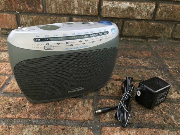 magnavox tower speaker rite aid