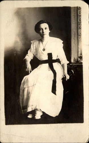 Victorian Portrait Postcard Vintage RPPC United States Photograph Photo c1909 - Picture 1 of 2