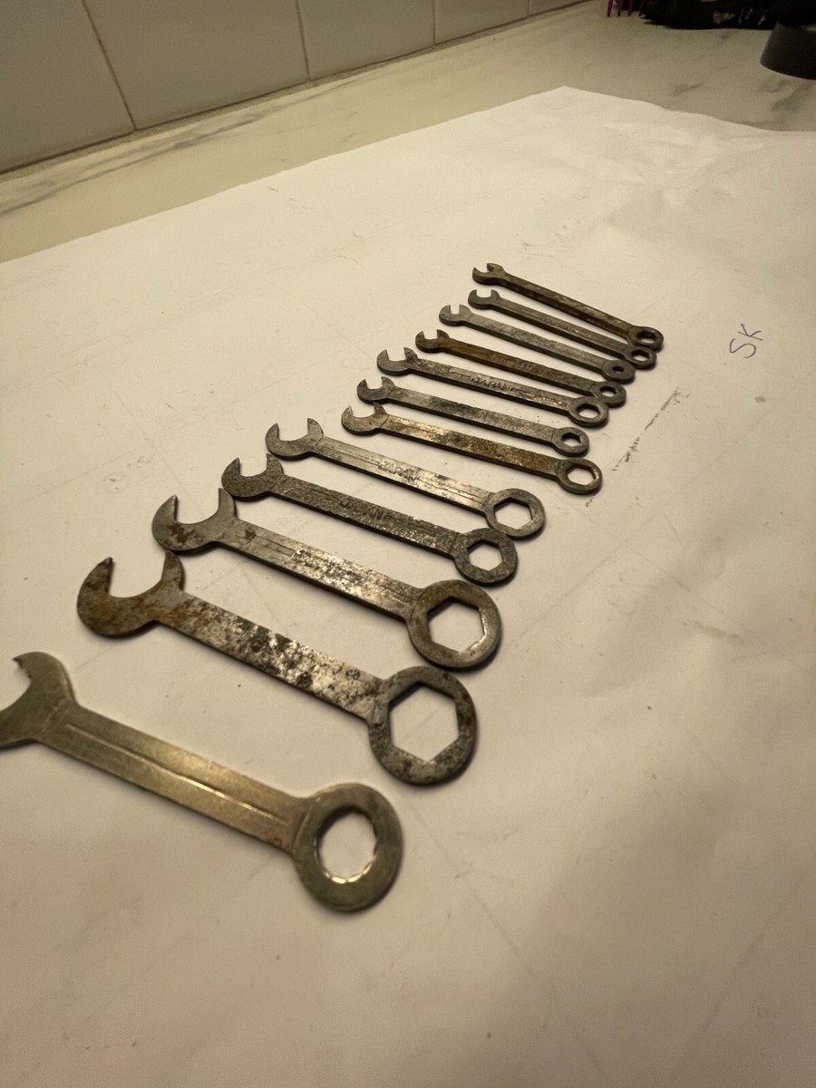 Vintage Quality Steel 12-Piece Box & Open End Ignition Vintage Quality Steel 12-Piece Box & Open End Ignition