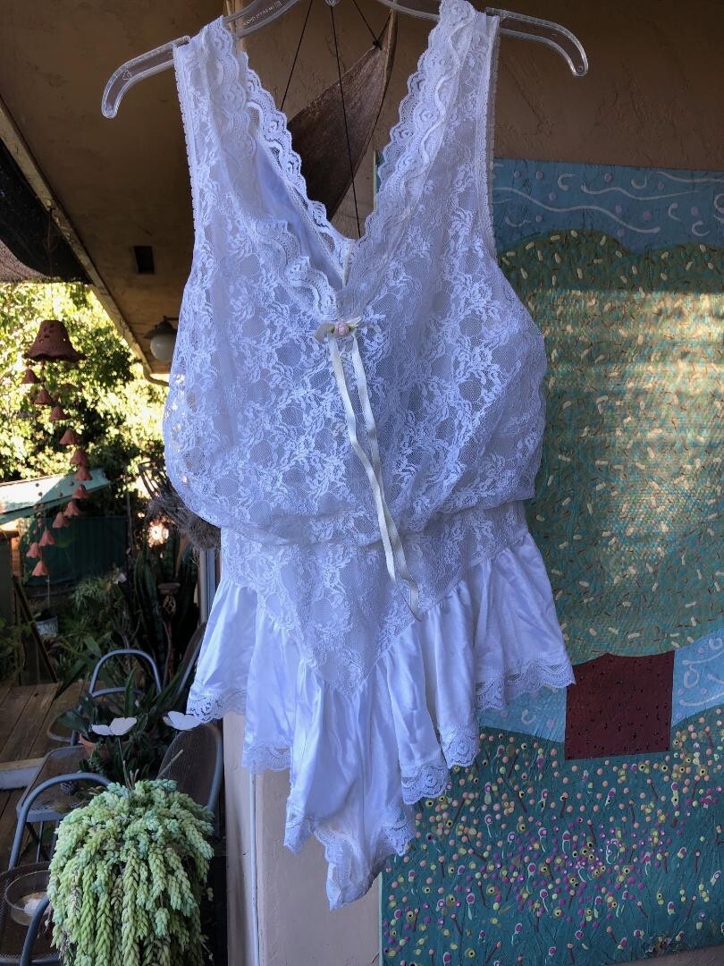 FIVE TEDDYS - image 5