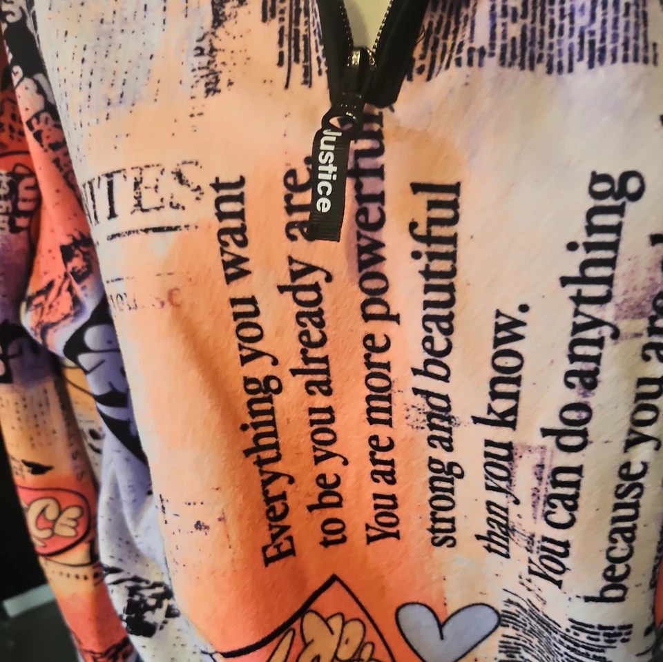 Blusa pulôver Justice tween tamanho XL 16/18 com zíper estampa grafite cor brilhante - Imagem 2 de 4