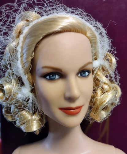 The Golden Compass (2007) - Nicole Kidman as Mrs. Coulter