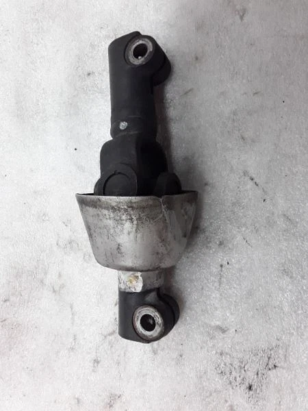 Junta de eje de columna de dirección inferior 2,0 L A/T 2x2 2003 Lexus GS300 2x3-7-3P Foto 4 de 4