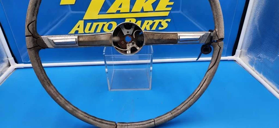 1963 OLDSMOBILE SUPER 88 РУЛЕВОЕ КОЛЕСО 1071536 - Изображение 2 из 4