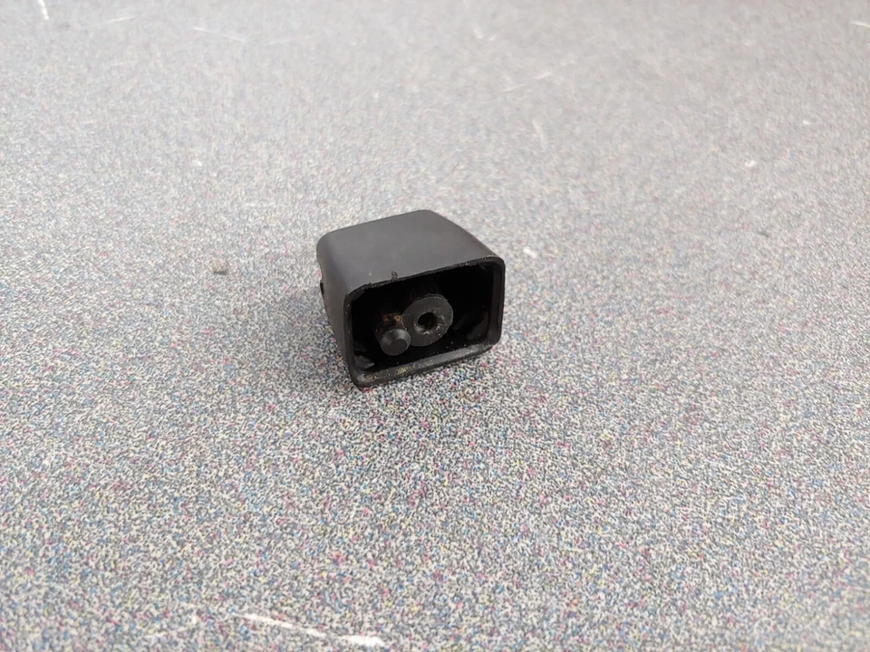 BONITO SOPORTE PARA PARASOL ORIGINAL USADO ORIGINAL PORSCHE 911 912E 930 NEGRO ALTO Foto 2 de 4