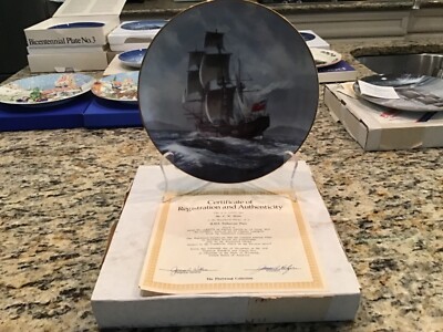 1992 Fleetwood ~ Great Ships of Discovery Plate ~ H.M.S. Endeavour ~ COA ~ MINT 