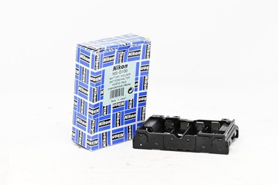 Nikon MS-D100 Battery Holder for 6 AA Batteries, fits MB-D100 grip (#B60)