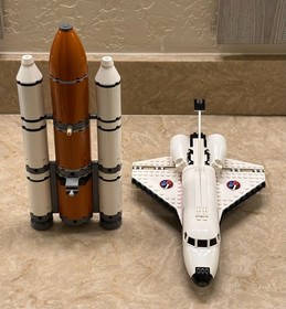 LEGO CITY Spaceport 60080 Missing 1 Fig & 1 Sticker Comes w/ Instructions