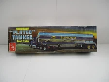 AMT FRUEHAUF SUNOCO PLATED TANKER TRAILER--1/25 SCALE--NEW--