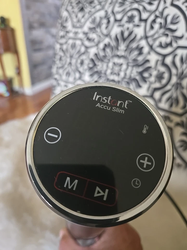 Instant Pot Accu Slim Sous Vide Circulator, Model SSV800 - Image 3 of 4