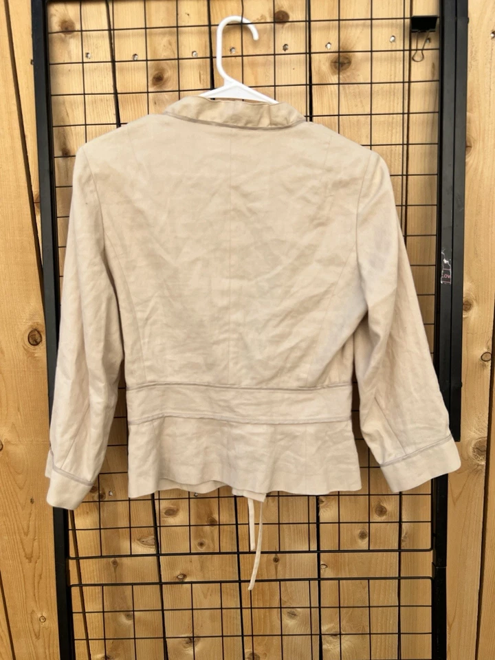 Chaqueta Blazer Anteprima Volantes Frontales Corbata Beige Neutro Carrera Oficina Foto 4 de 4