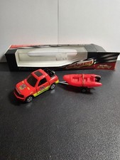 Majorette 1/64 série 300 Toyota Rav4 + Bateau Zodiac Rouge En Boite