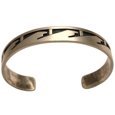 Special Vintage Hopi Silver Crafts Guild STERLING SILVER HAND TOOLED BRACELET