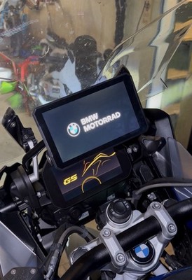 BMW Motorrad 7'' OLED Navi CarPlay & Android Auto Wireless Connected Ride