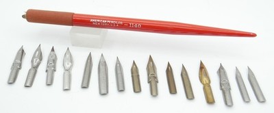 American Pencil Co 1140 Red w/Rubber Grip & 15 NOS Nibs Dip Pen Nib Holder -1950