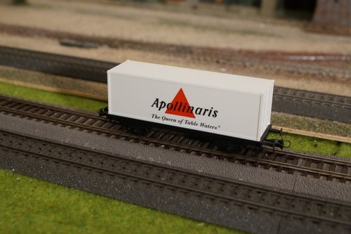 Roco ADVERTISEMENT WAGON, SCALE HO - Picture 4 of 5