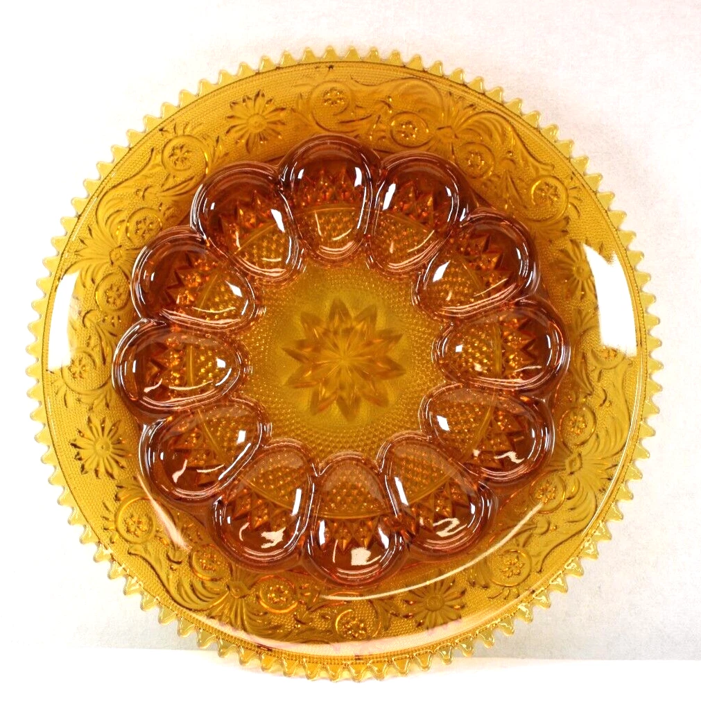 VTG MCM Tiara Sandwich Amber Glass Deviled Egg Plate Round 12" Dia. Star Center