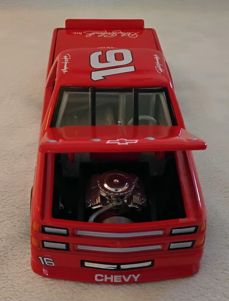 Ron Hornaday Jr #16 RCCA Action Dale Earnhardt Inc 1995 Red Chevrolet Silverado - Image 4 of 4