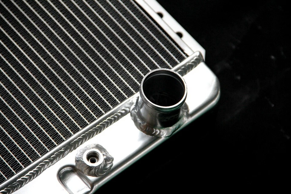 KKS Aluminum Radiator Fit 1949-1954 Chevrolet Car Bel Air Styleline Fleetline V8 - Image 4 of 4