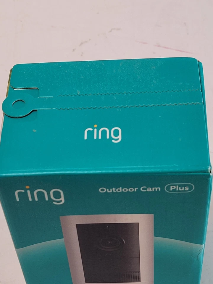 Ring Outdoor Cam Plus Battery White Security Camera - Image 2 of 4