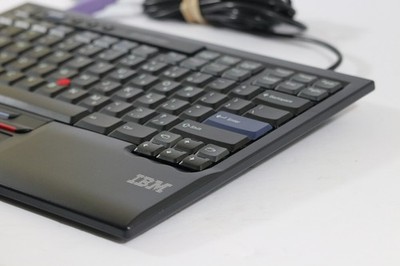 Original Lenovo IBM SK-8840 PS/2 Wired Keyboard With TrackPoint US