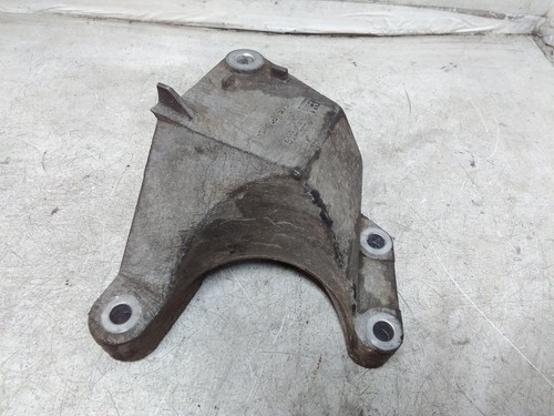 OPEL VECTRA C Estate Left Side Engine Bracket 9191148 2.17 Diesel 92kw 28586987