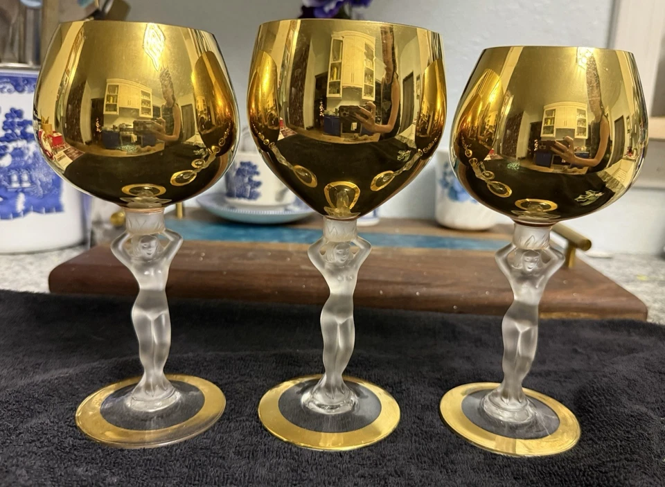 Juego de dos copas de vino vintage Bayel dorado cristal nude tallo Bacchante Bacchus ~ Foto 4 de 4