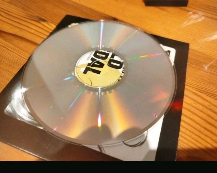 The Donnas - Selections From Gold Medal - Promo CD - VÖ: 2004 - Bild 4 von 4