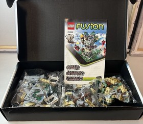 LEGO Fusion Set 21205 Battle Towers 212 Pieces New Pieces SEALED