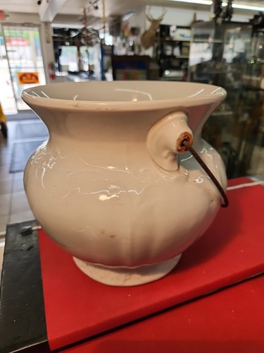Late 1800's Early 1900's Antique Chamber Pot With Metal Wire & Wood Handle Nice! - Picture 7 of 18