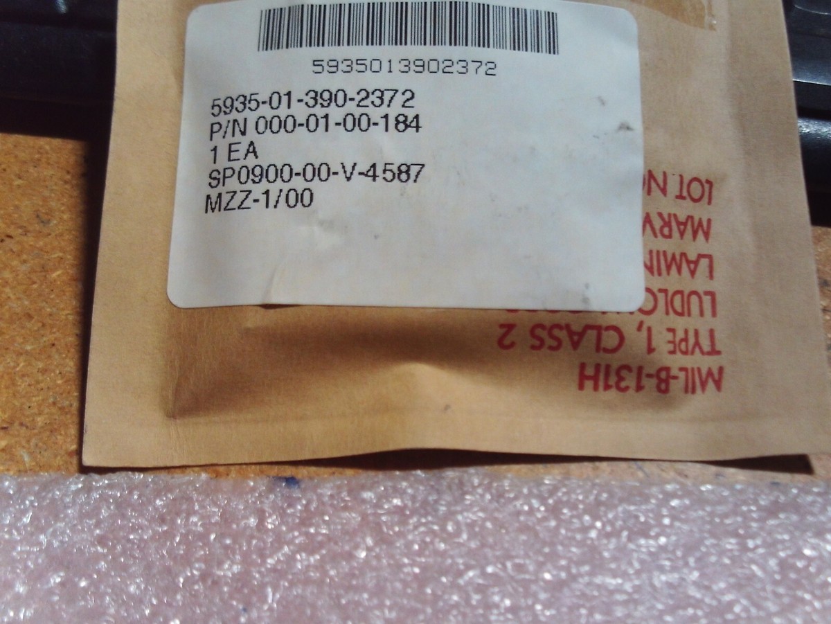 MICROWAVE SYSTEMS CONNECTOR COVER PART # 000-01-00-184 NSN: 5935