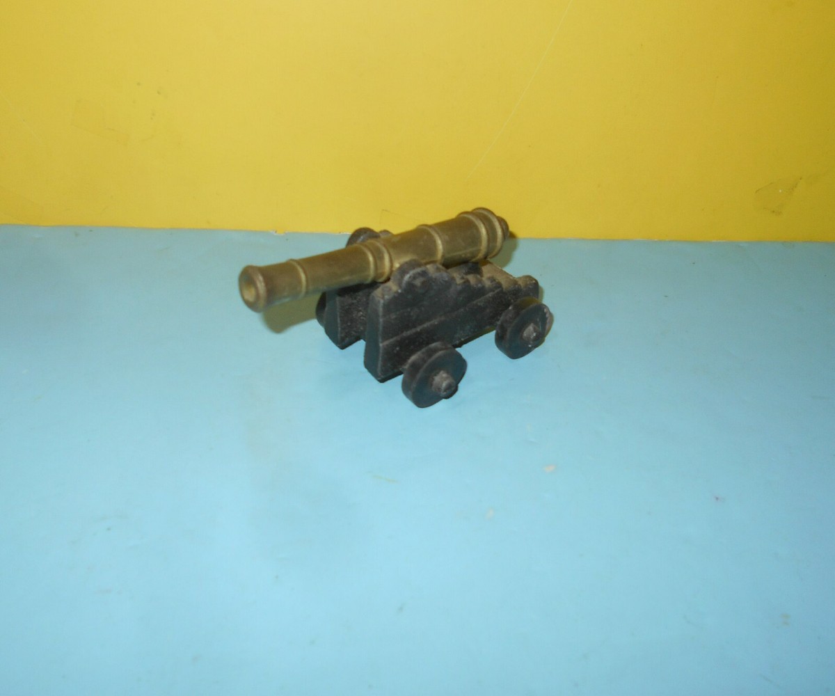 Vintage Penncraft Pen Craft USA Small Metal Toy Civil War Cannon 4