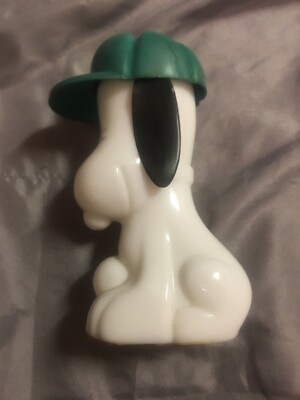 Avon Snoopy Green Baseball Hat Lotion Aftershave Bottle Decantur