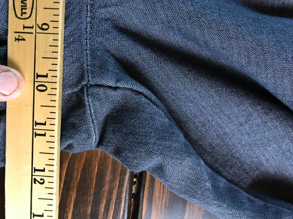 Pantalones Lee, para mujer talla 12 pequeños, grises, frente plano, bolsillos Foto 4 de 4
