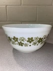 Vintage Pyrex Crazy Daisy Spring Blossom 402 Mixing Bowl 1.5qt 1.5 GREEN Flowers