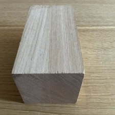 Engineered OAK Hardwood Timber Offcut - 17.3 x 9 x 9cm - Wood DIY Crafts 953E
