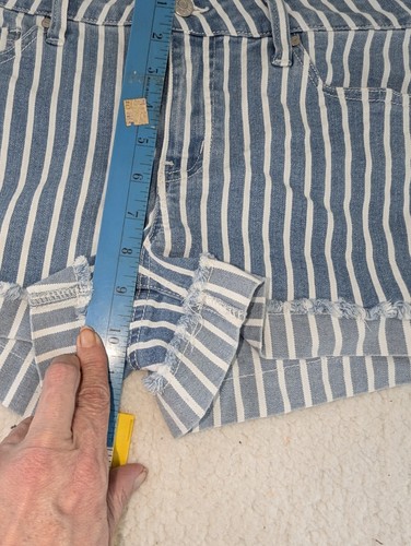 Celebrity Pink Womens Juniors Shorts 7 Blue White Striped Cuffed Denim Casual - Picture 3 of 9