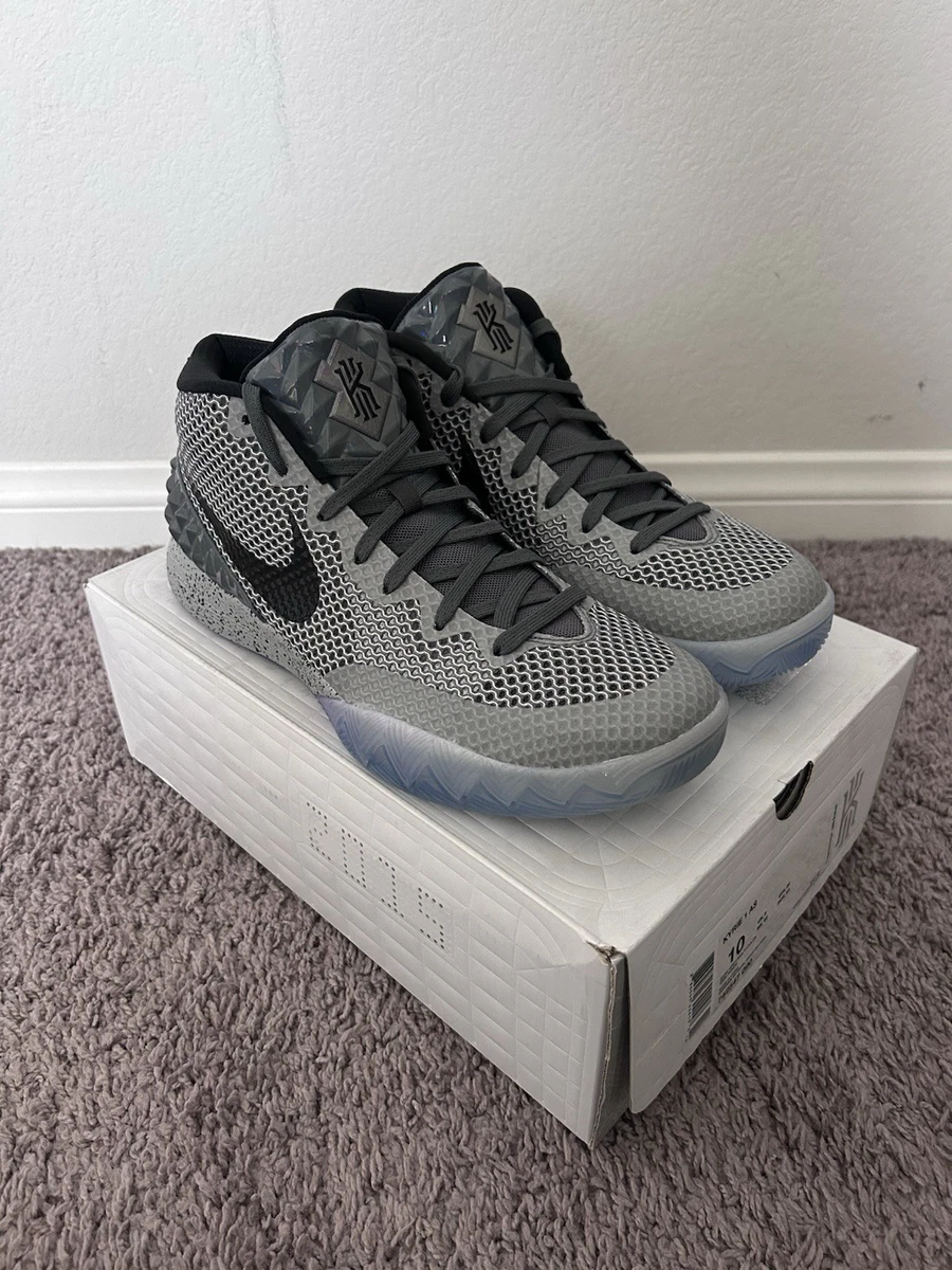 NIKE　カイリー1 Preços baixos em Tênis Nike Kyrie 1 masculino | eBay
