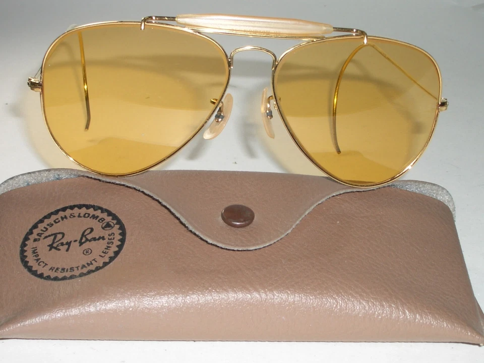1970's 58[]14MM B&L RAY-BAN GEP ALL-WEATHER AMBERMATIC OUTDOORSMAN SUNGLASSES - Image 4 of 4